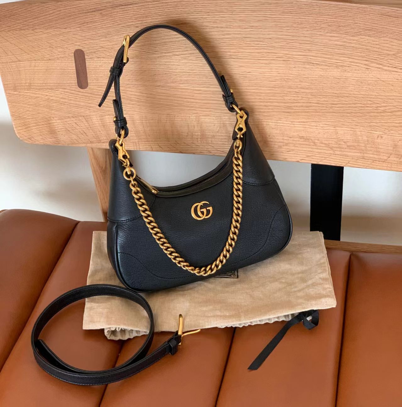 99新 GUCCI/古驰 壹臻/黑金新月hobo小号 63451035