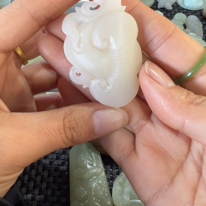 和田玉吊坠(不含链)未镶嵌