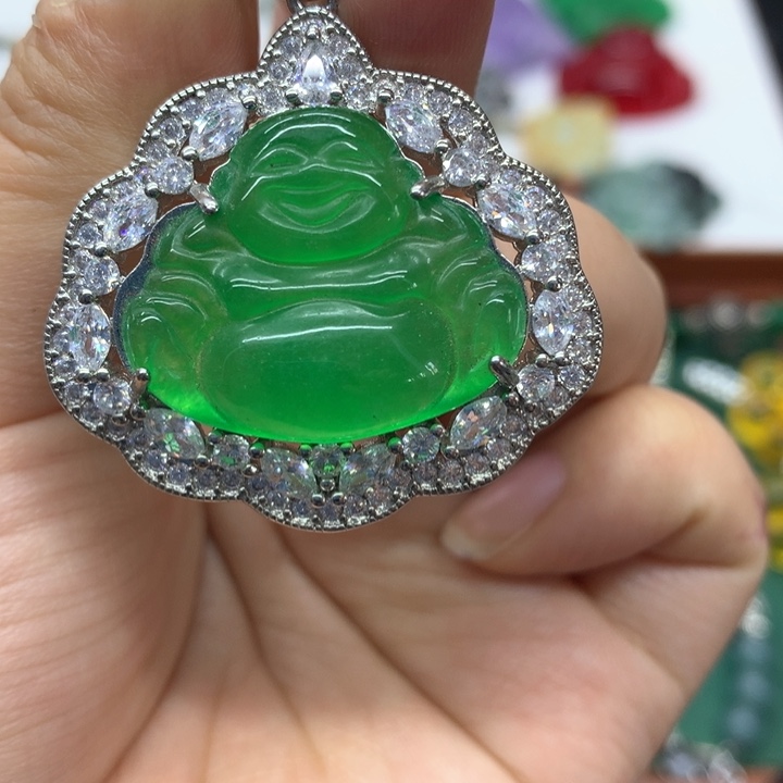 颈饰未镶嵌翡翠吊坠