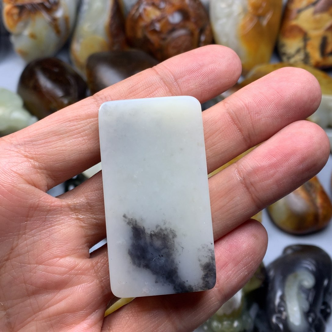 和田玉挂件未镶嵌