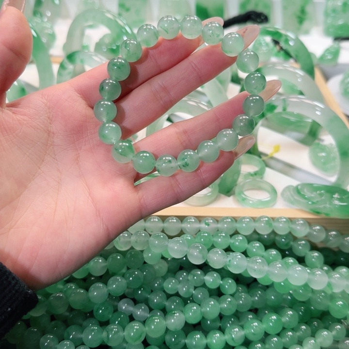 石英质玉手串未镶嵌