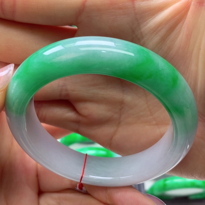 【闪购商品】翡翠手镯未镶嵌天然翡翠手镯