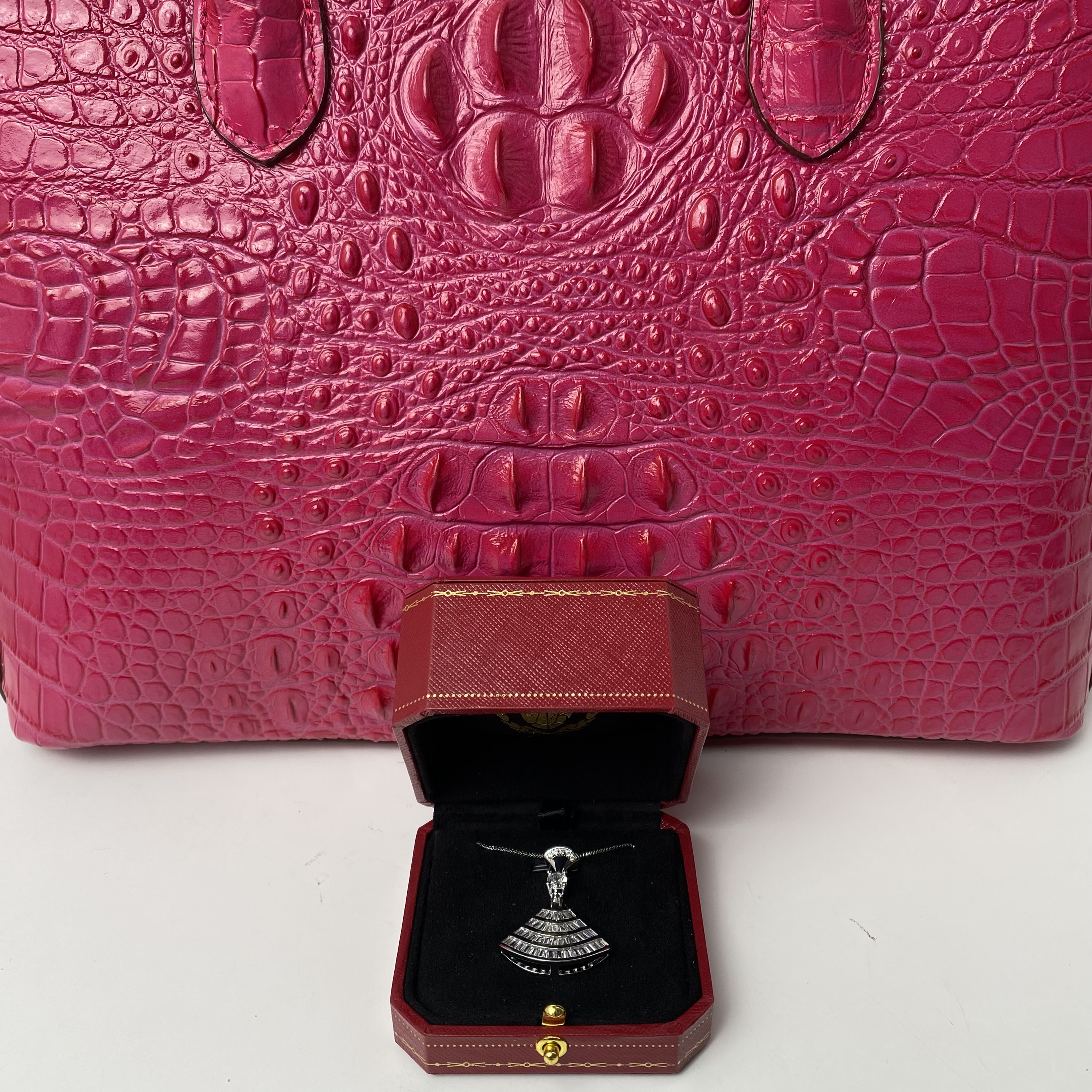 3497--精致端庄气质精工项链