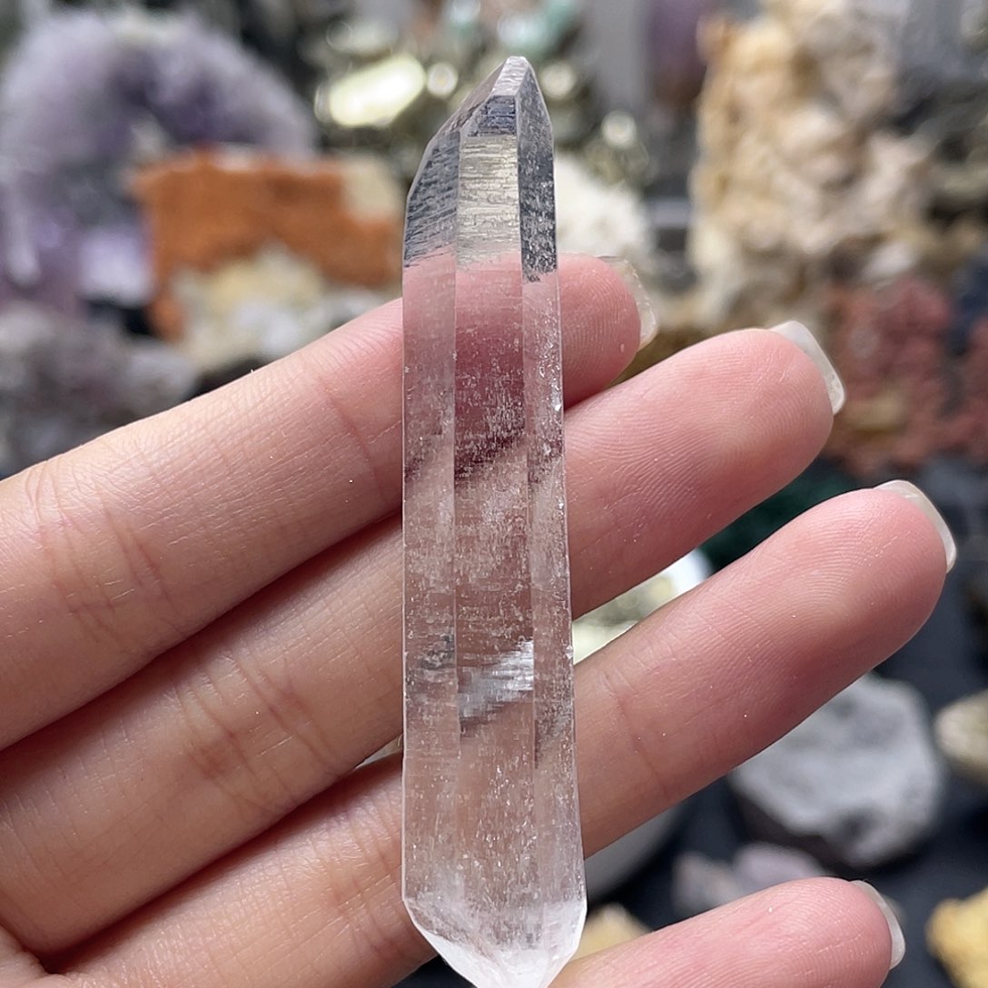 利姆利亚萤石（处理）味*