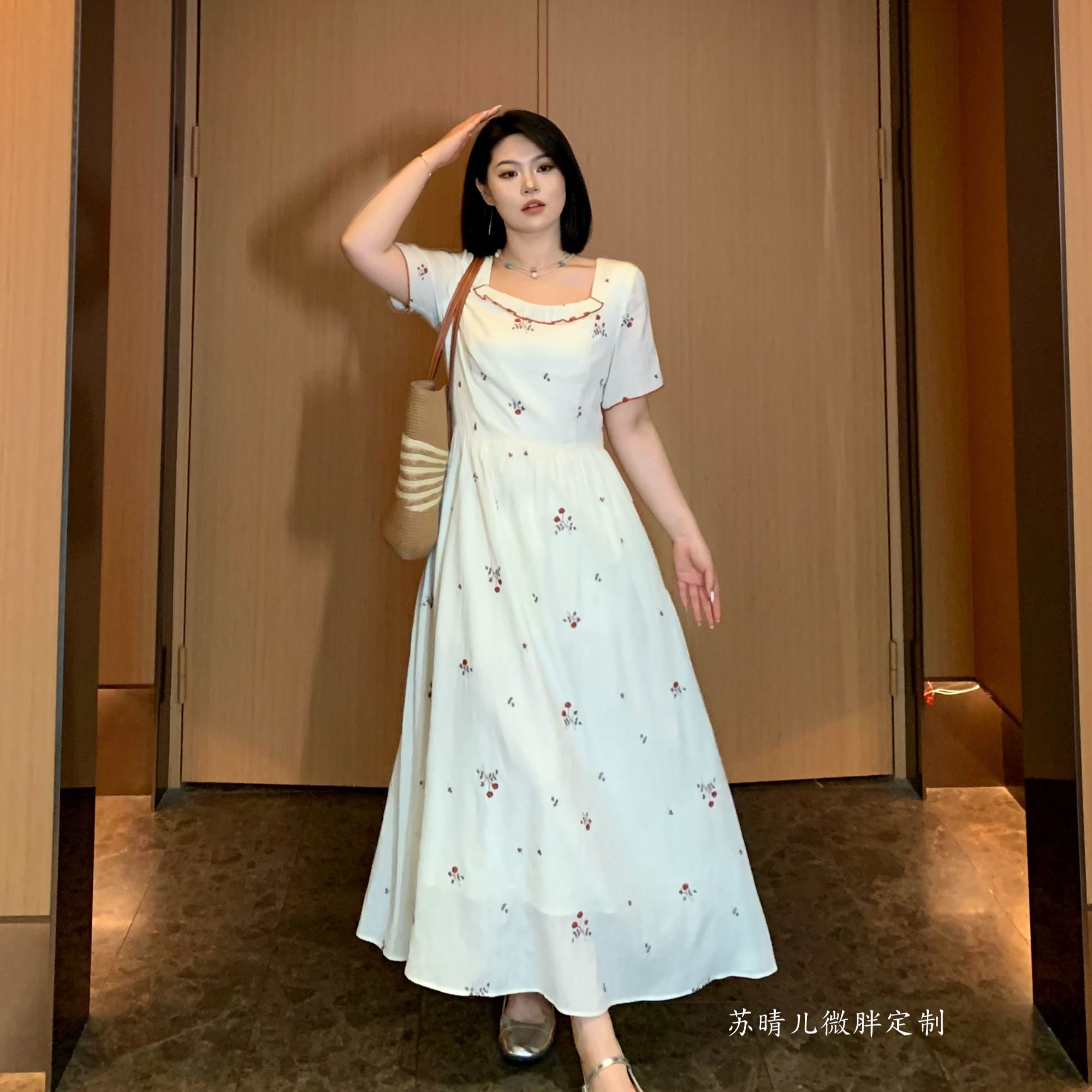 清【落日花园】夏季法式温柔风方领碎花收腰显瘦连衣裙-F0202