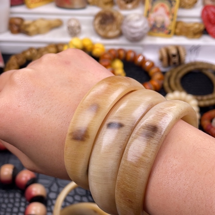 驼骨其他黑驴踢雕刻