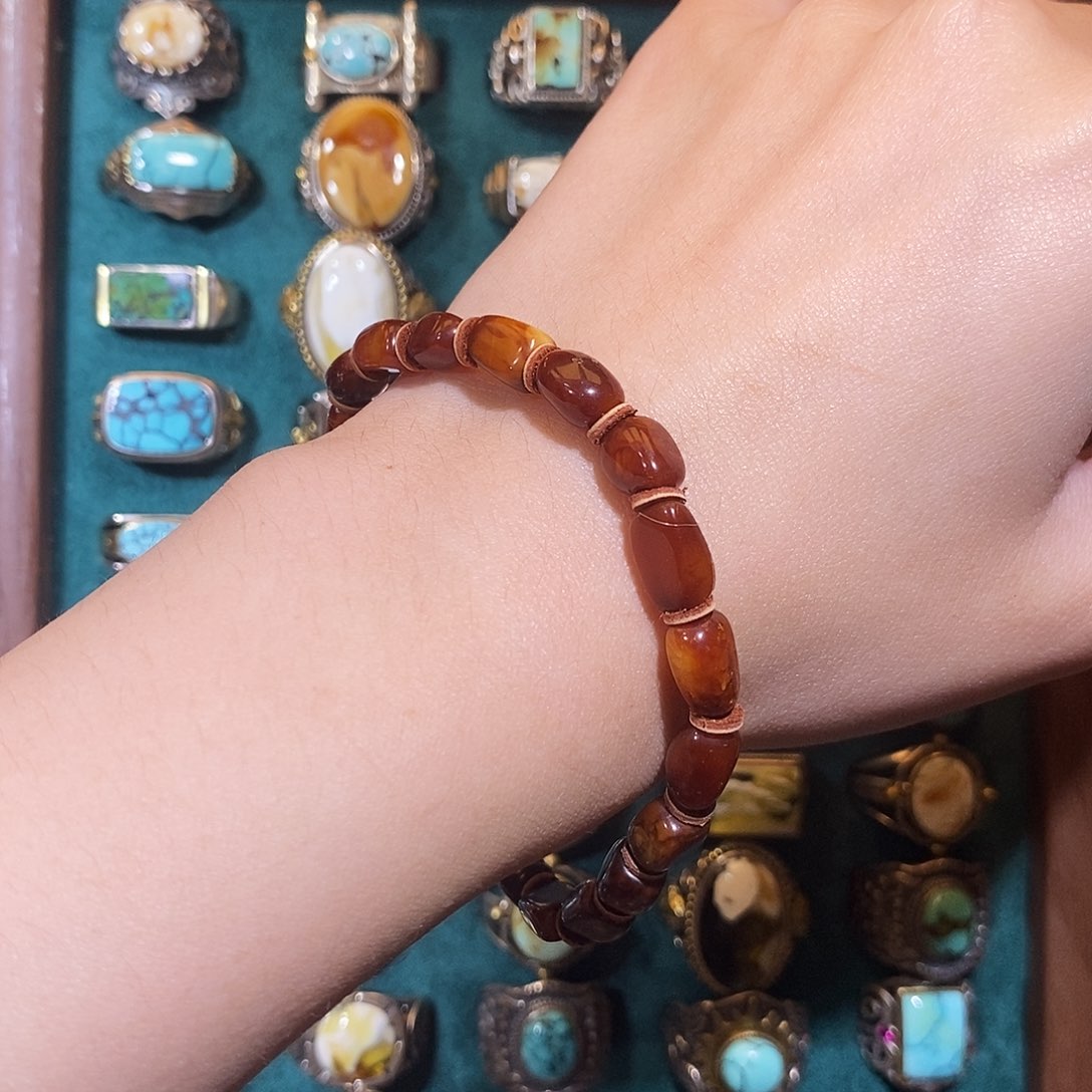 琥珀手镯未镶嵌手串
