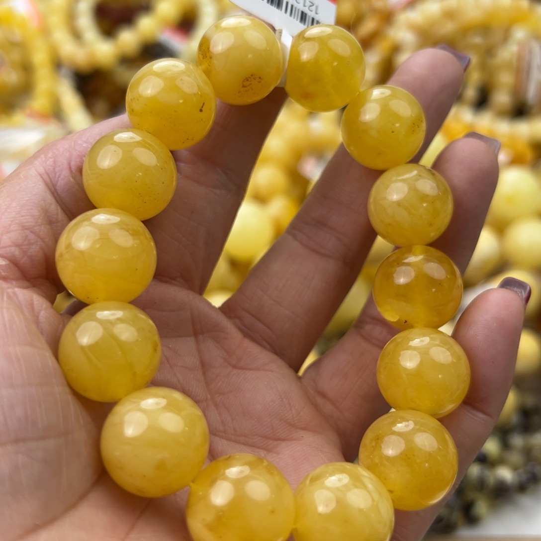 琥珀珠宝奇石未镶嵌