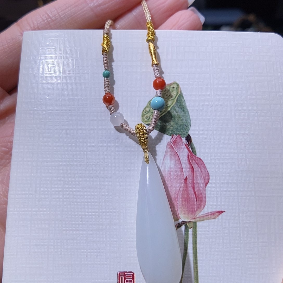 和田玉挂件未镶嵌江**蘇