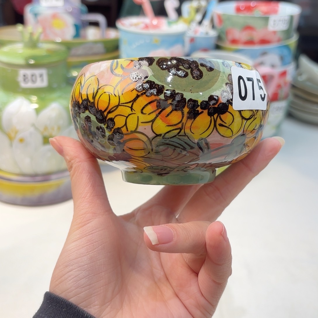 瓷片兔兔好可爱呀