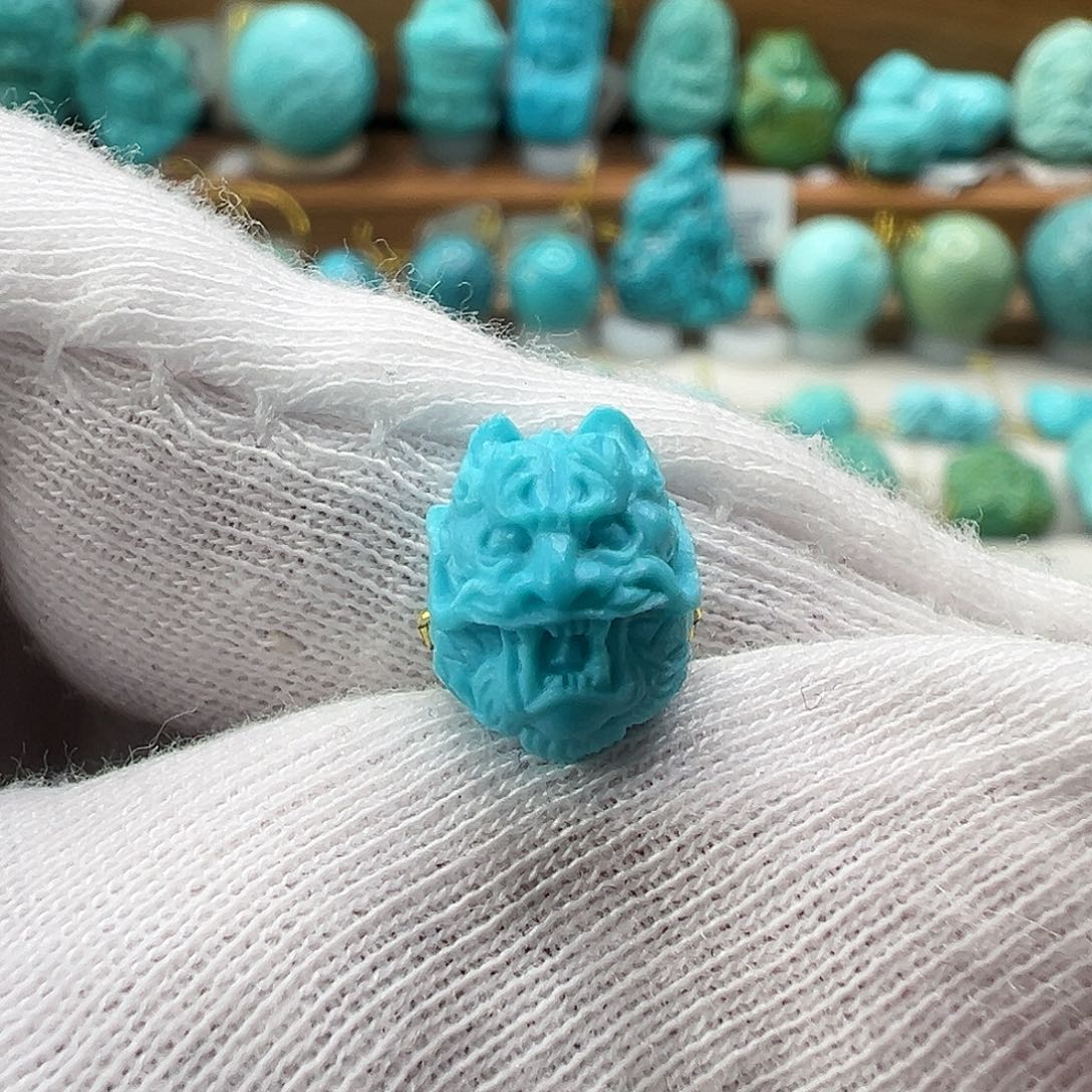 绿松石配饰未镶嵌