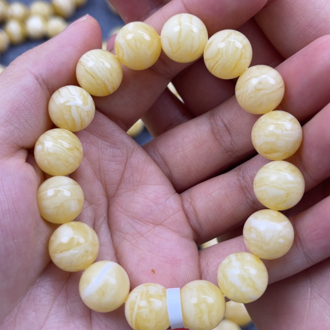 琥珀裸石未镶嵌尺寸