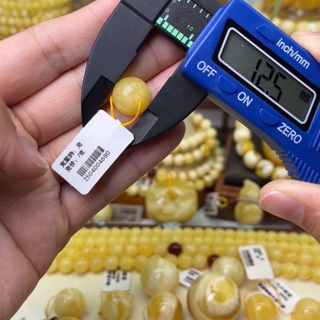 蜜蜡颈饰未镶嵌O*h12+单珠