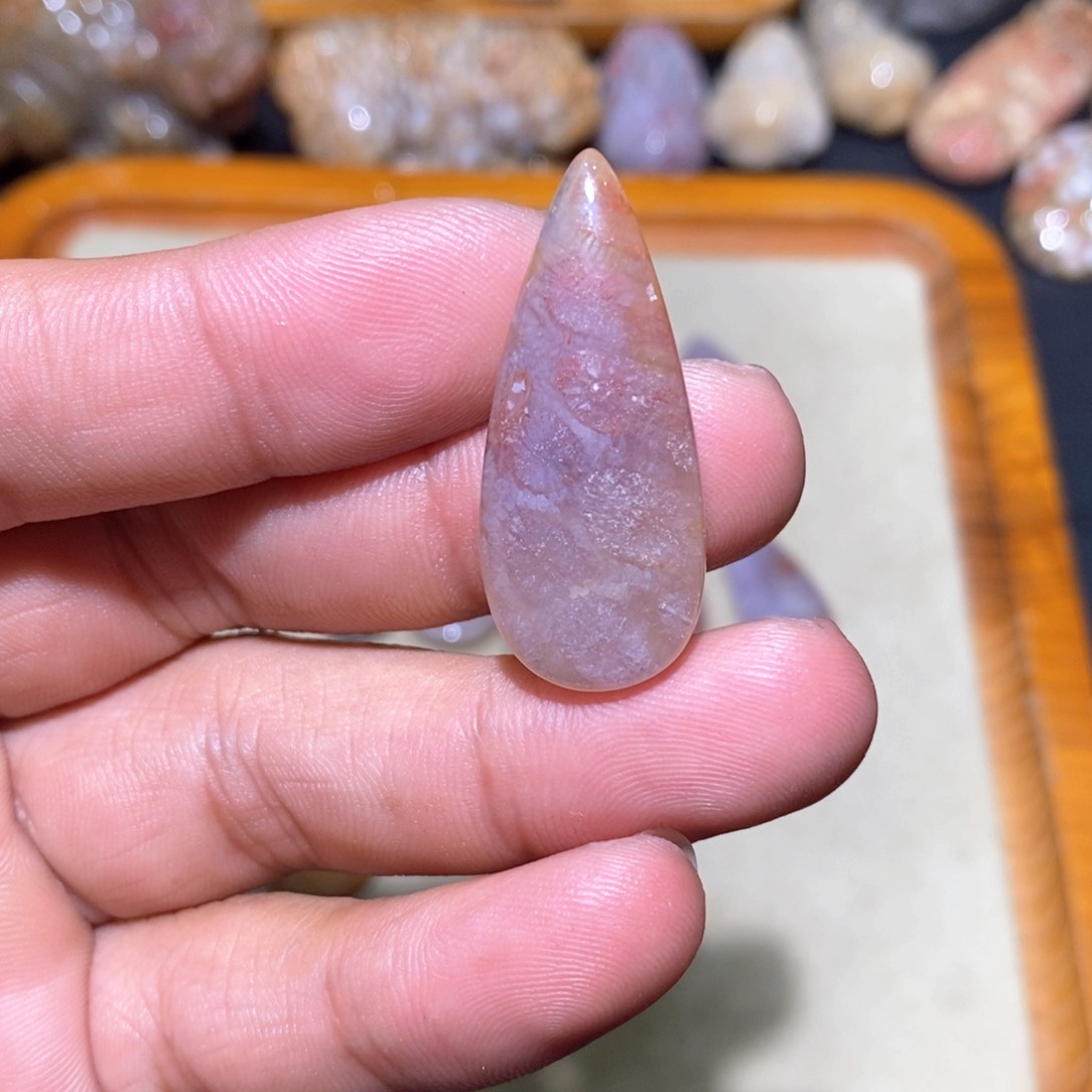 【闪购商品】硅化玉颈饰未镶嵌