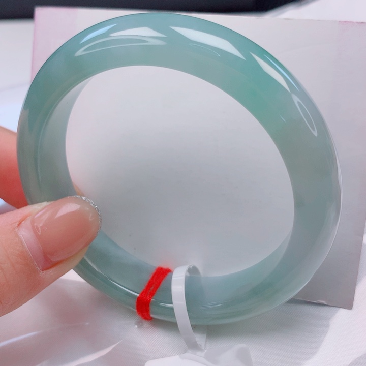 翡翠未镶嵌手镯56圈口