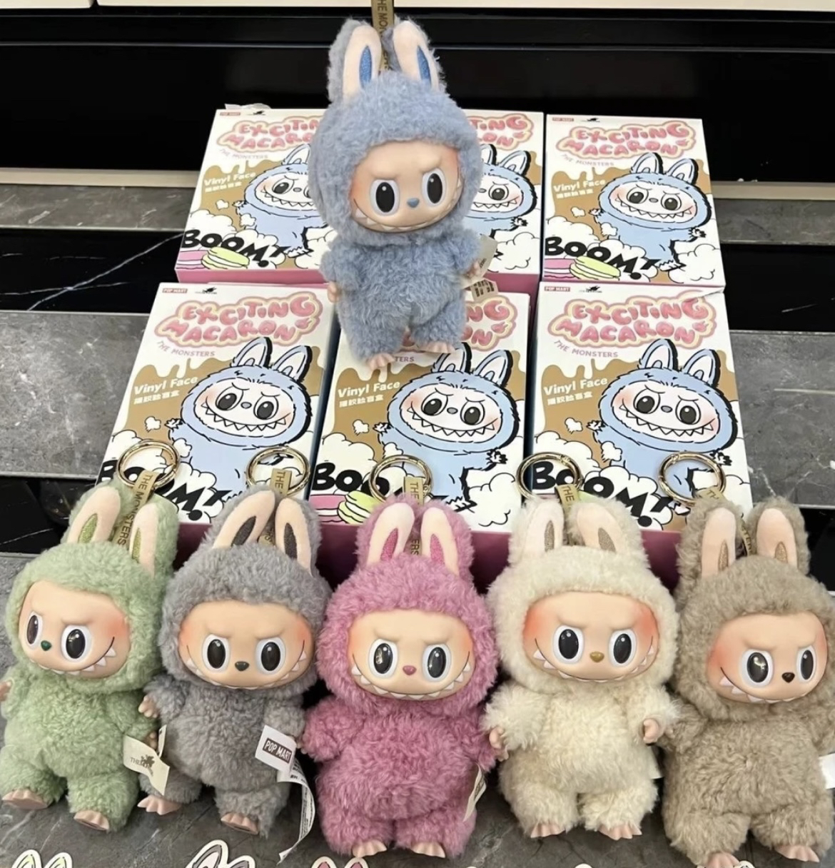 一代1.0前方高能系列马卡龙搪胶毛绒公仔盲盒挂件潮