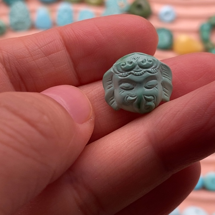 绿松石未镶嵌挂件