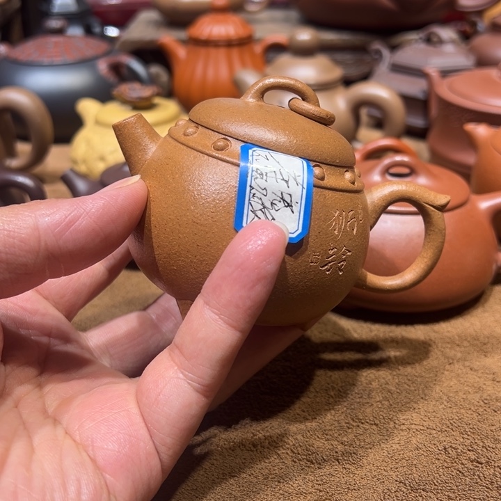 茶壶紫砂红*宜兴紫砂