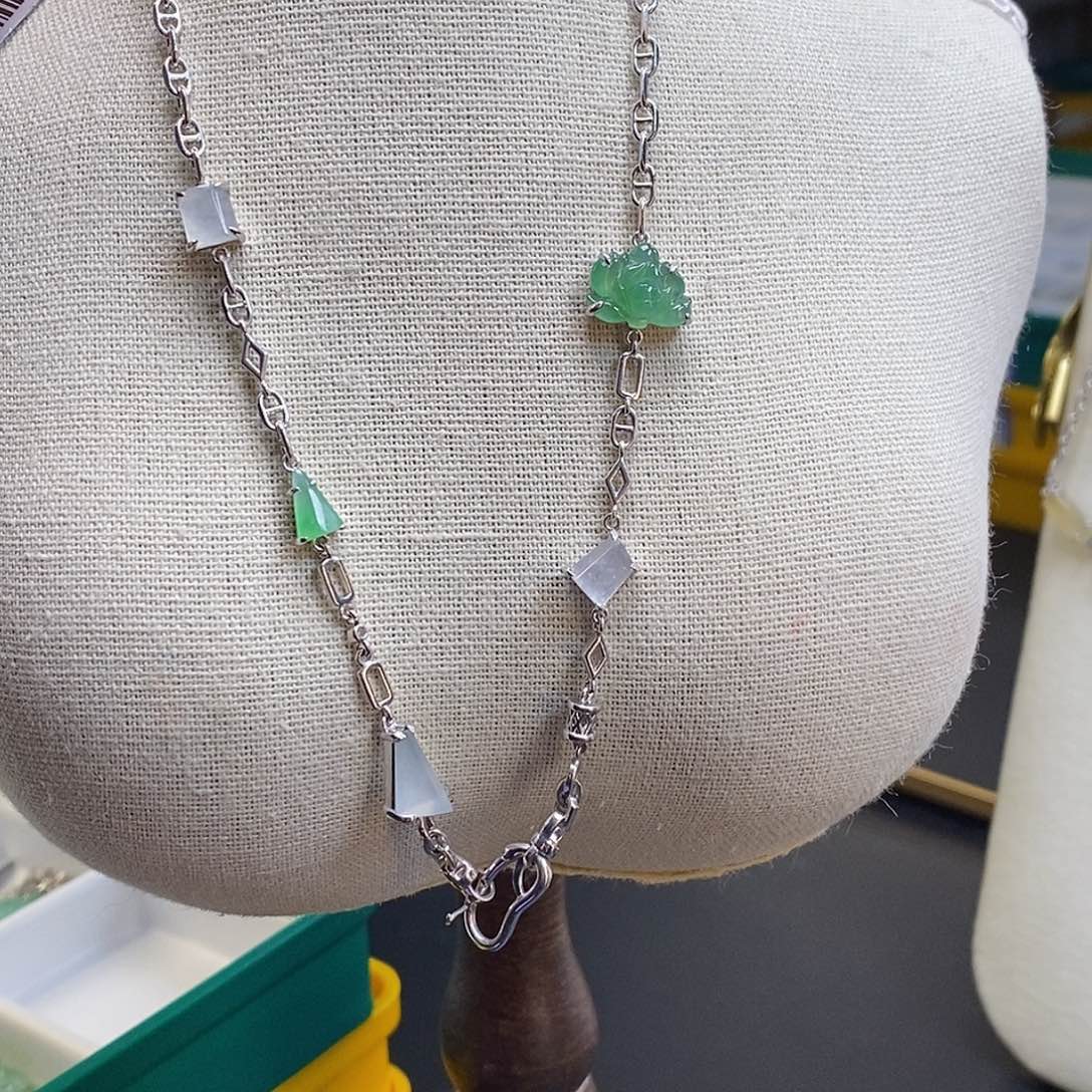 翡翠银S925镶嵌颈饰16926