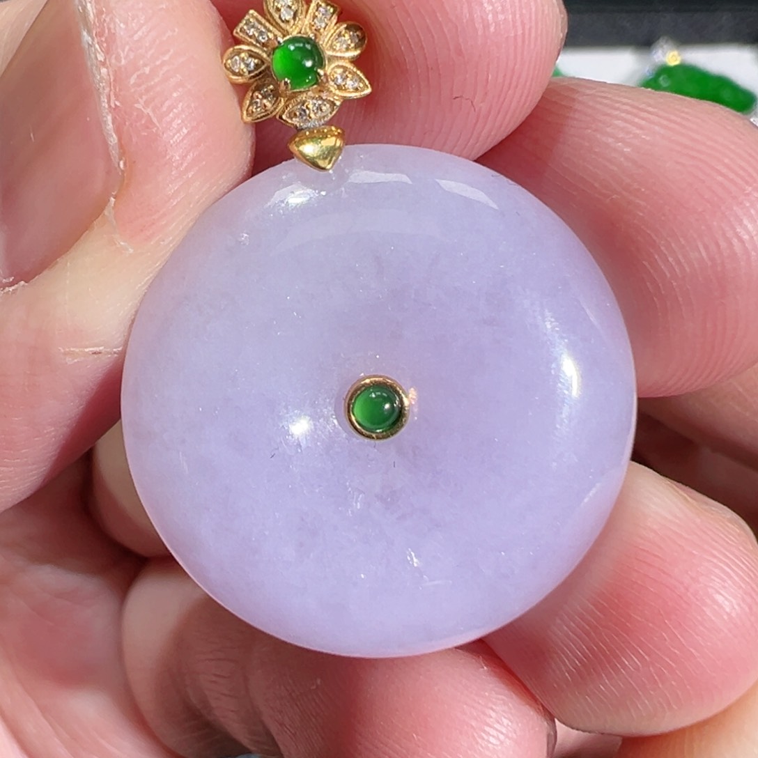 【闪购商品】翡翠吊坠(不含链)18K金镶嵌