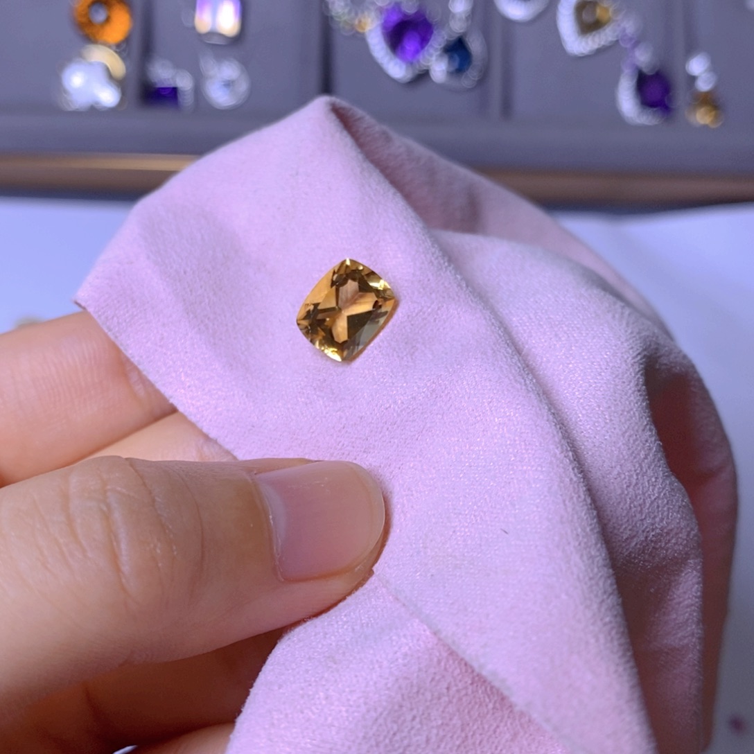 银S925镶嵌颈饰黄晶橘*梨