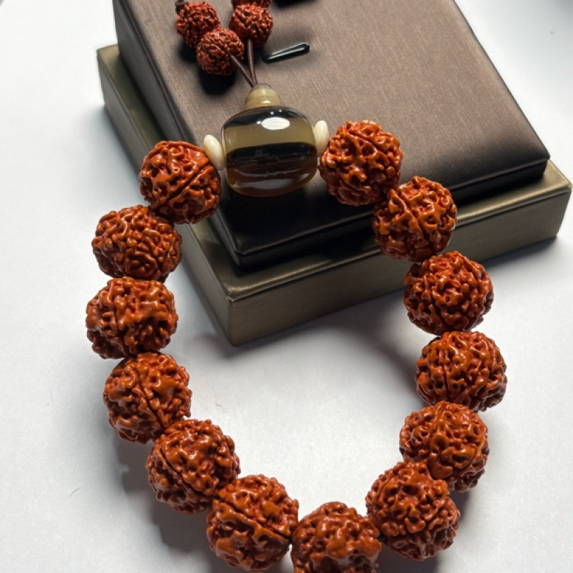 12310 红皮金刚手串