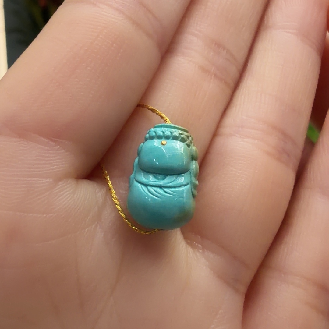 绿松石未镶嵌颈饰