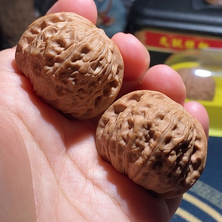【闪购商品】吊坠文玩核桃凤凰山