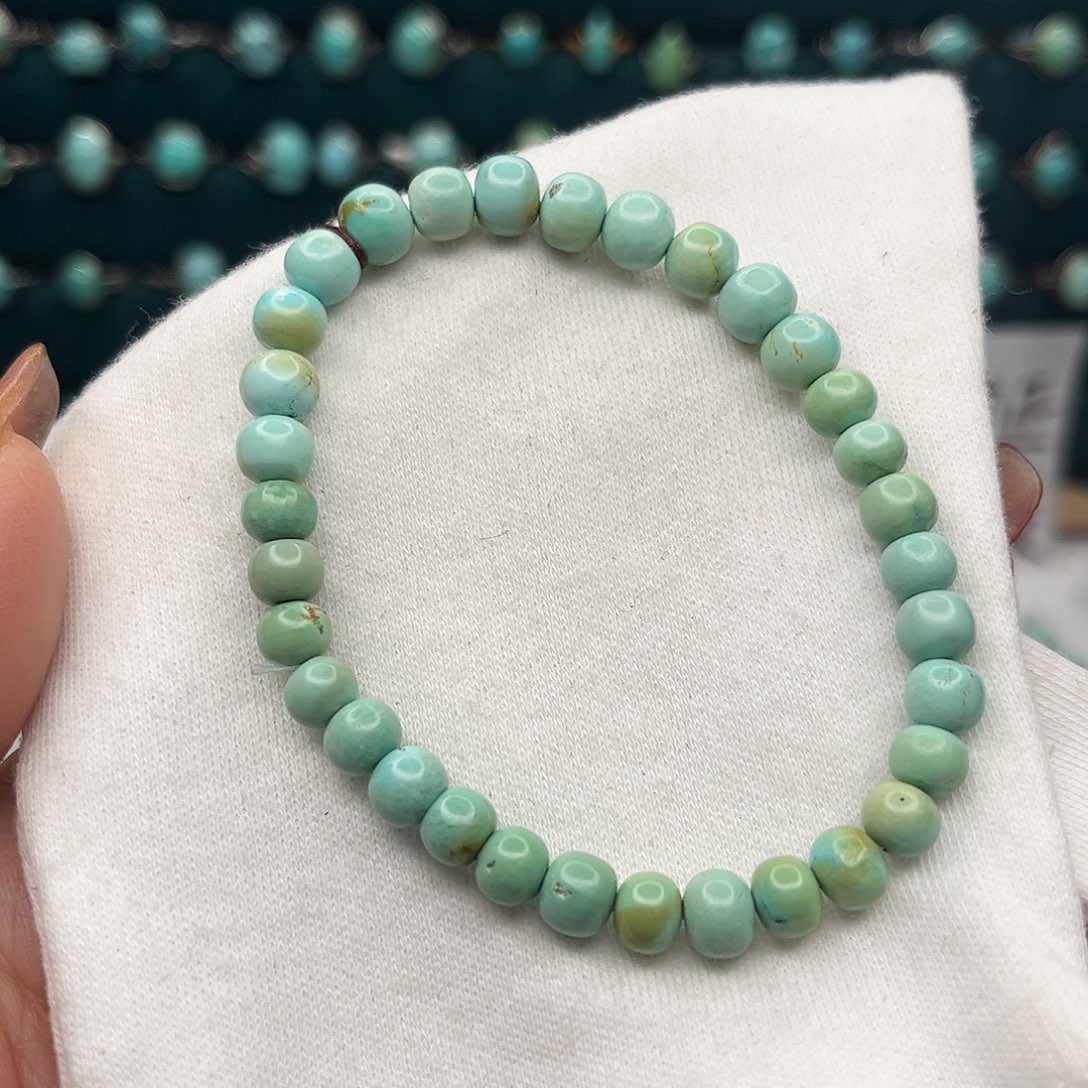 绿松石绿松石未镶嵌