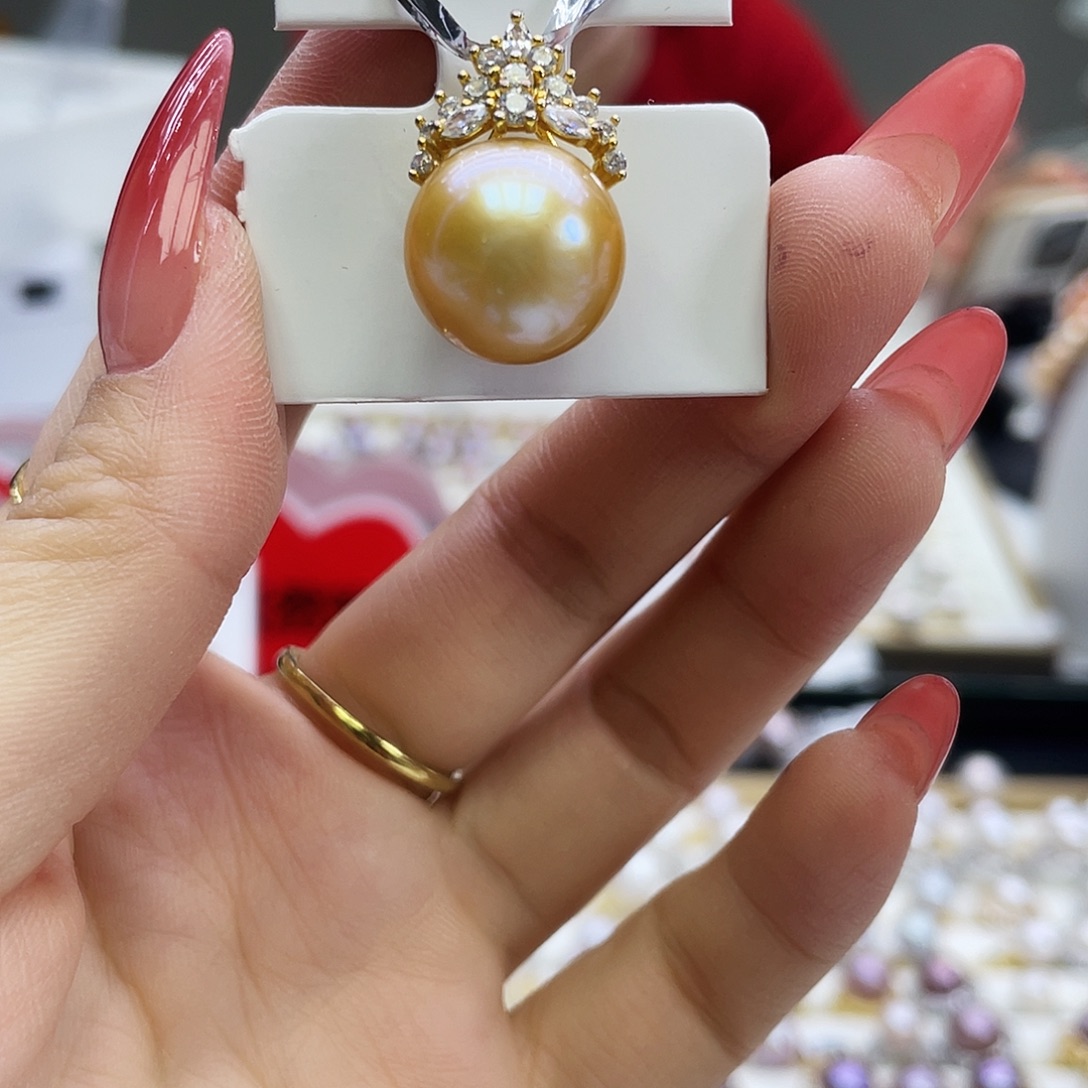 淡水珍珠未镶嵌吊坠