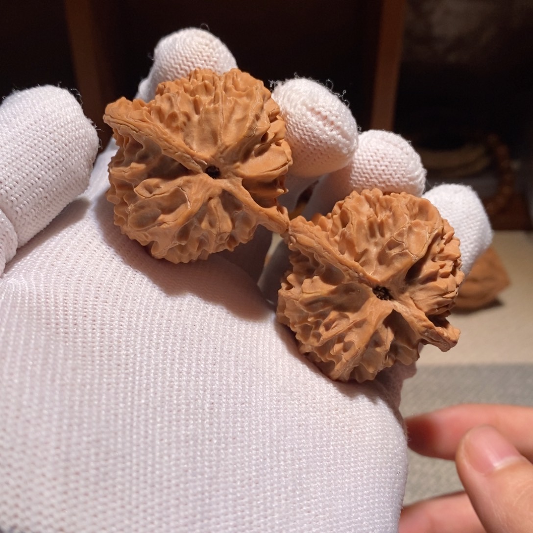 文玩核桃把件苹果Ap64