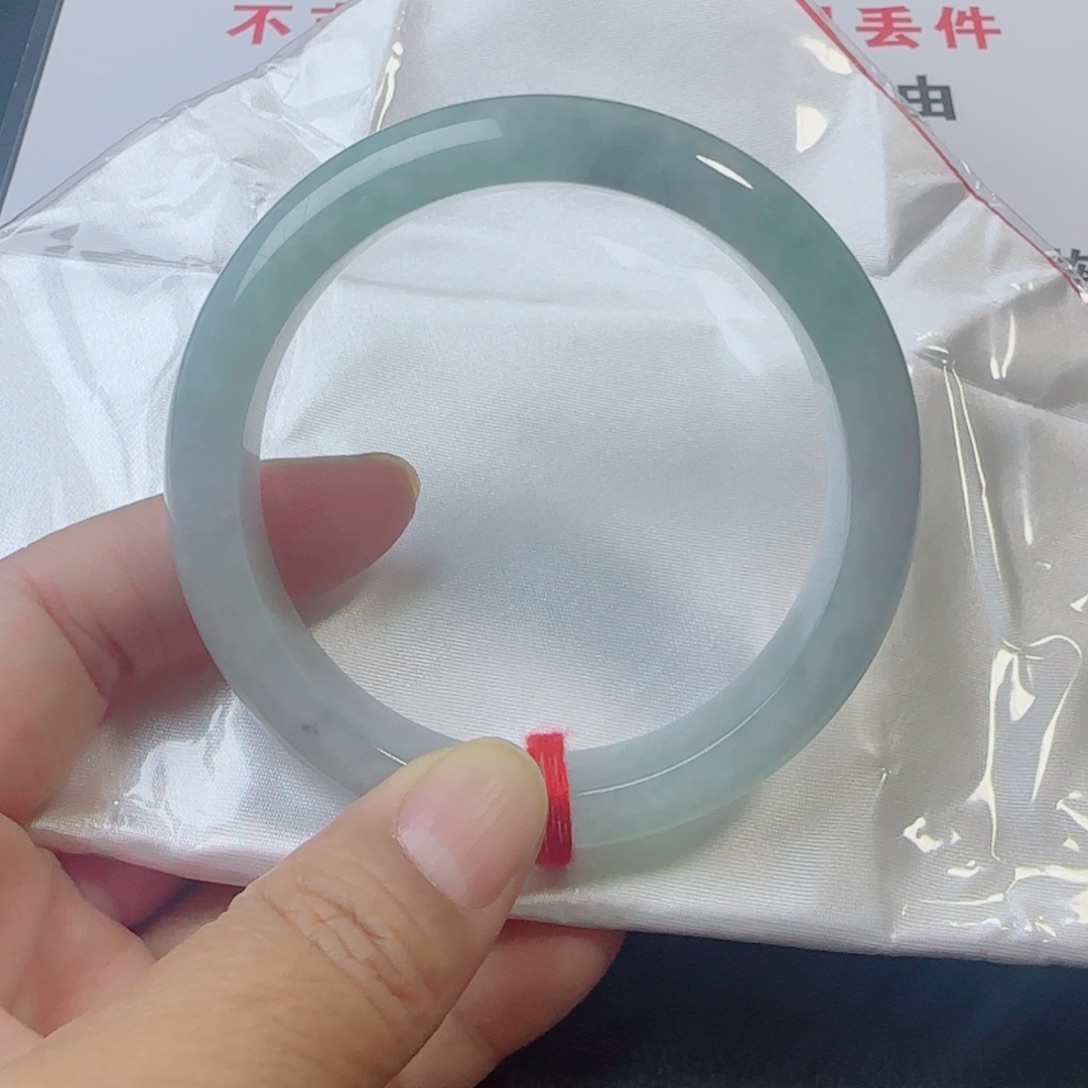 翡翠未镶嵌手镯翡翠手镯