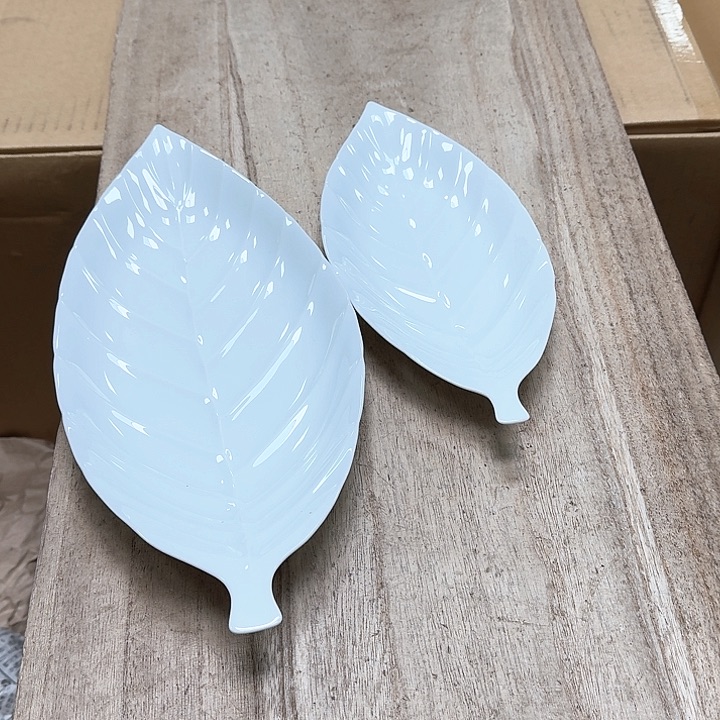 瓷片噗哈哈哈哈哈哈哈哈哈我