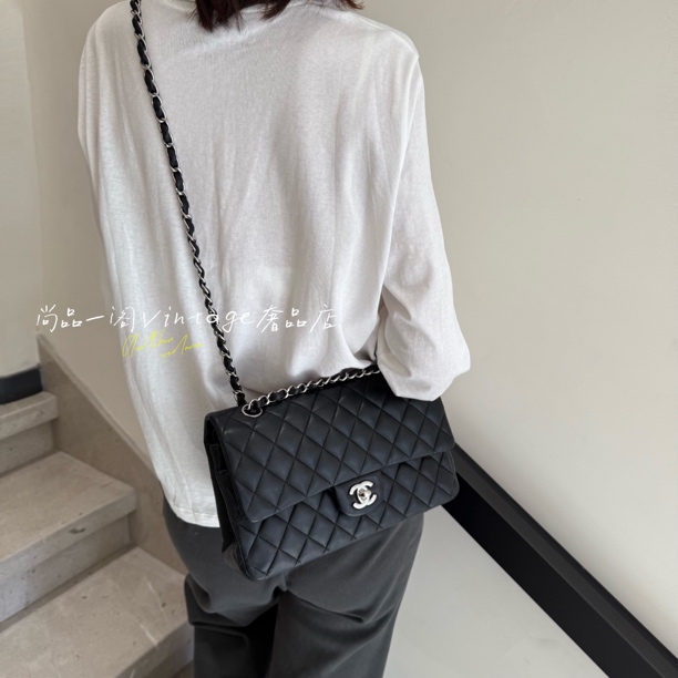 95新 Chanel/香奈儿 尚品一阁/黑银羊皮cf中号单肩斜挎包