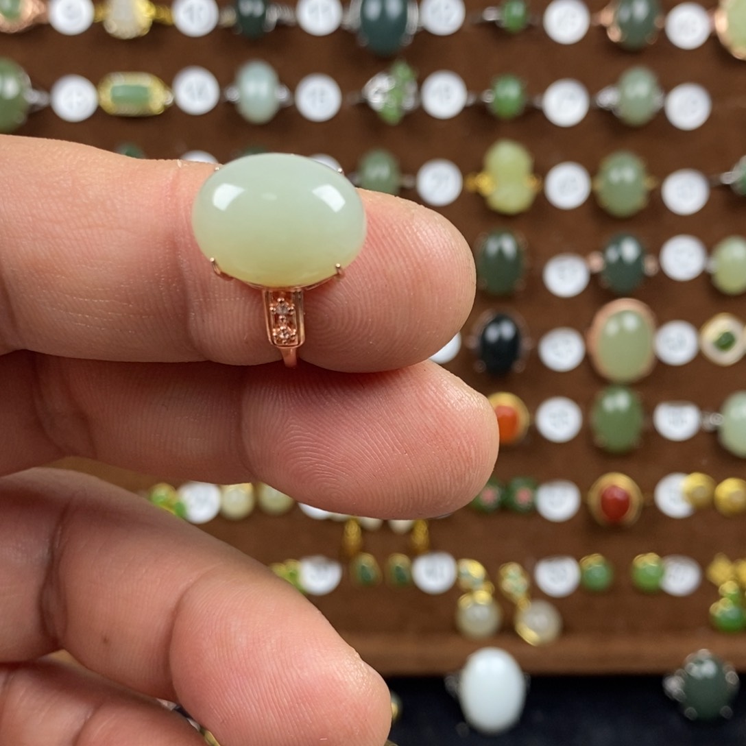 和田玉（青白玉）戒指银S925镀金镶嵌