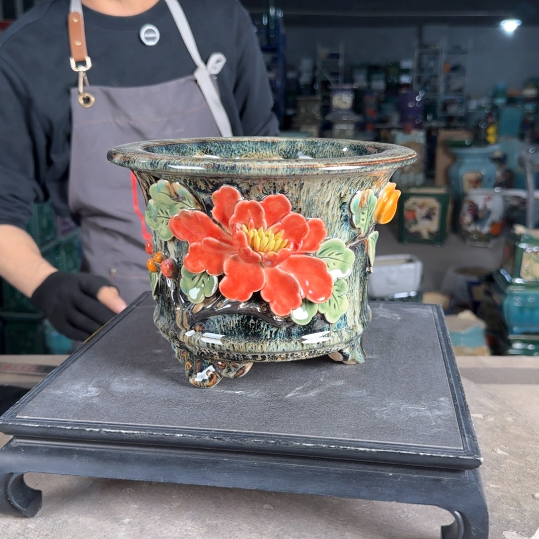 一风堂石湾花盆。