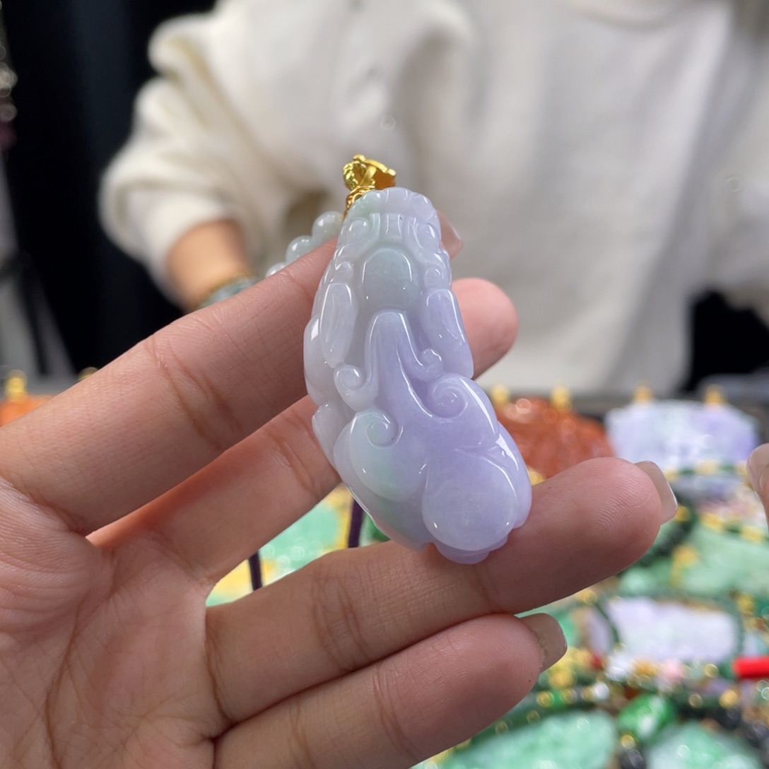 翡翠颈饰未镶嵌代编织