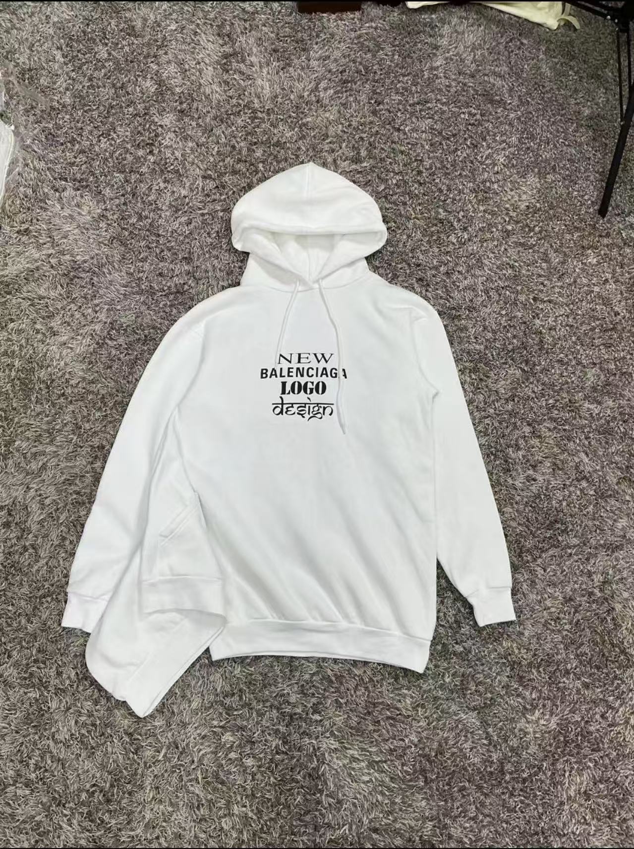 全新未使用 Balenciaga/巴黎世家 巴黎世家不规则帽衫卫衣00607