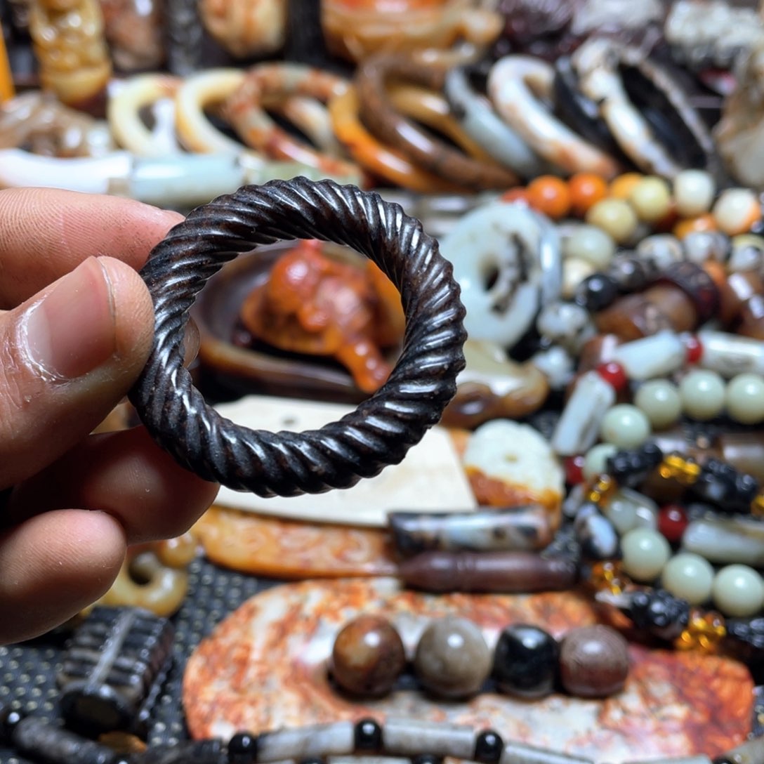 和田玉（糖玉）挂件未镶嵌郭*