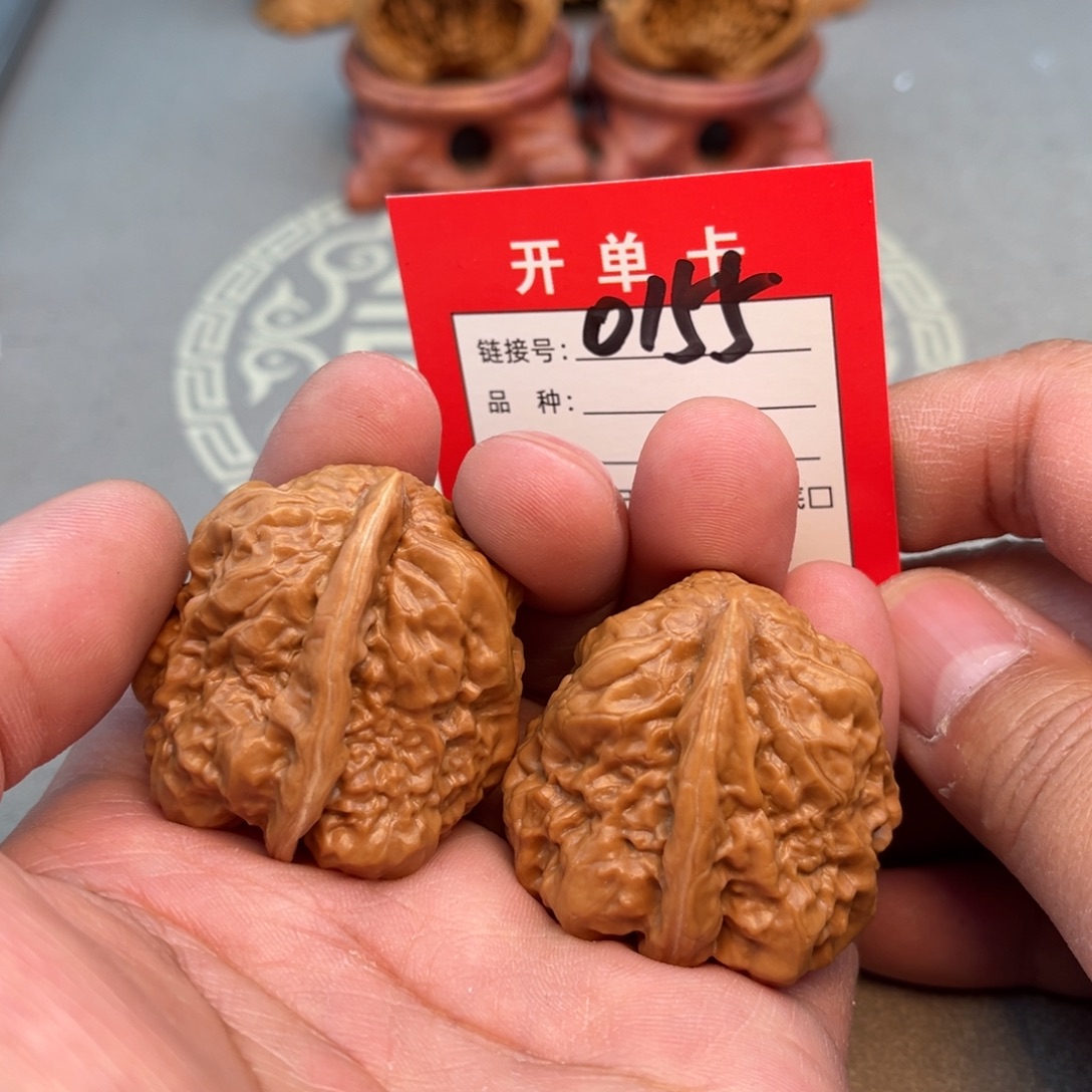 文玩核桃吊坠文玩