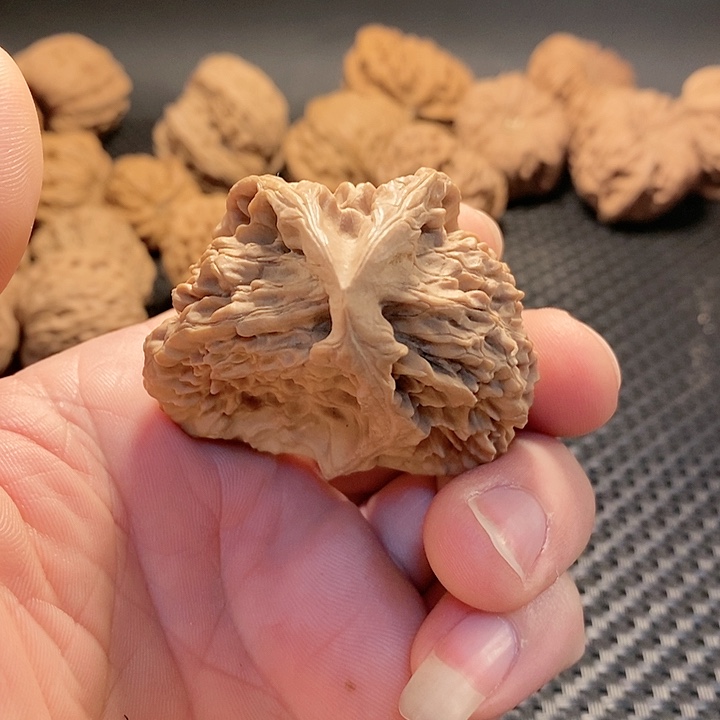 把件文玩核桃官帽半壁三棱全品