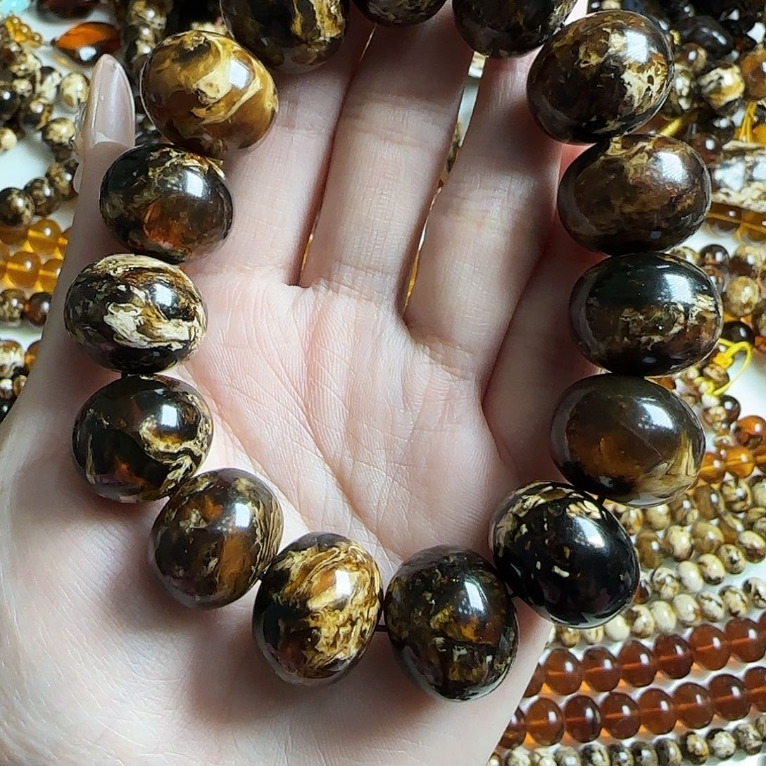 琥珀耳饰未镶嵌小*洋抚顺琥珀