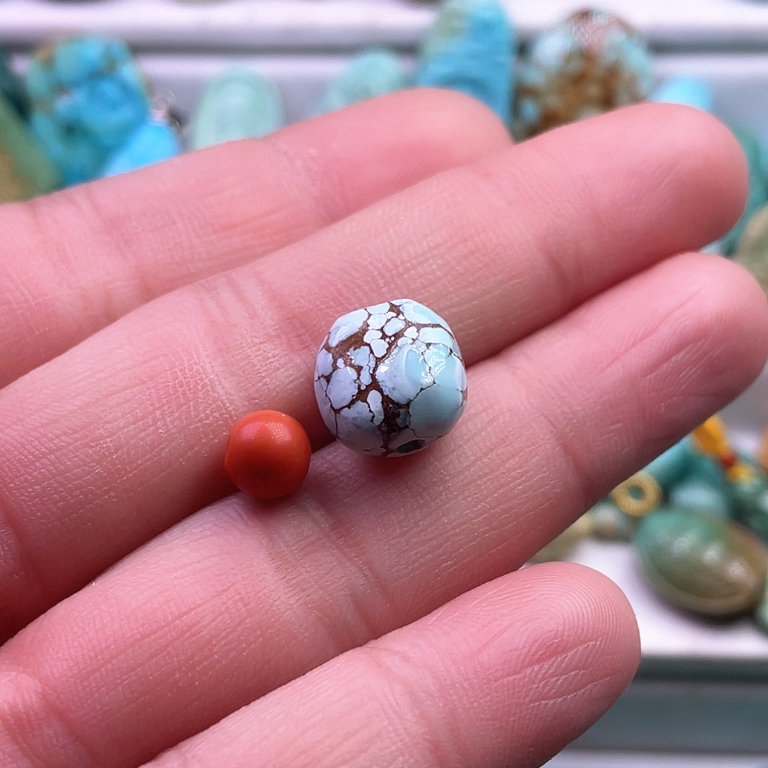 南红玛瑙颈饰未镶嵌?****