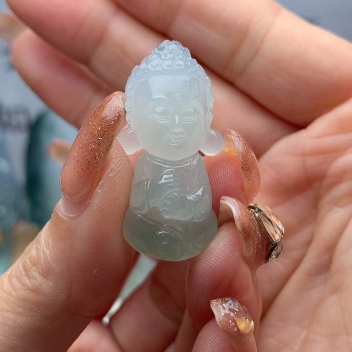 定制翡翠未镶嵌天然翡翠