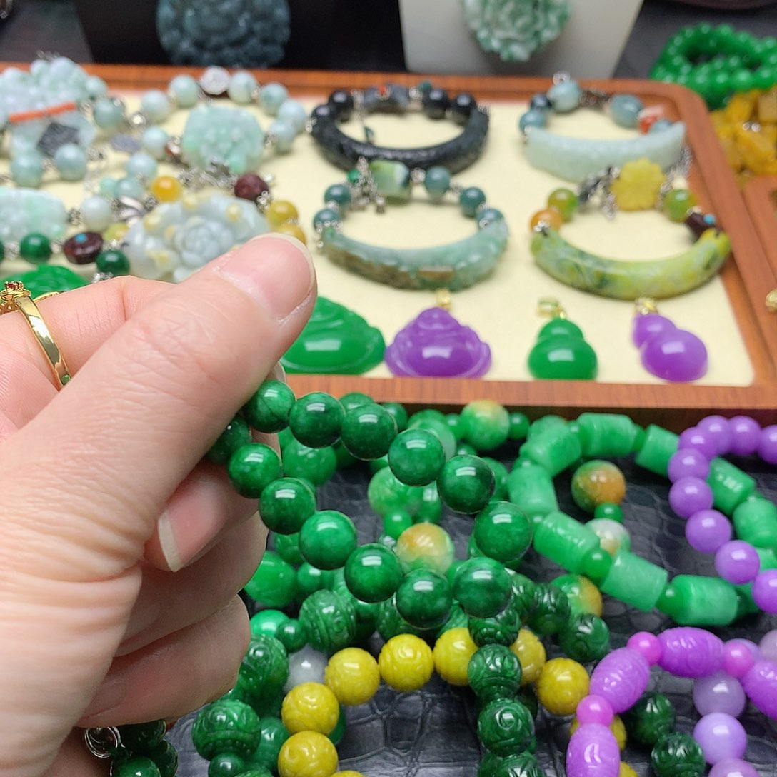 吊坠(赠链)未镶嵌翡翠天**缘