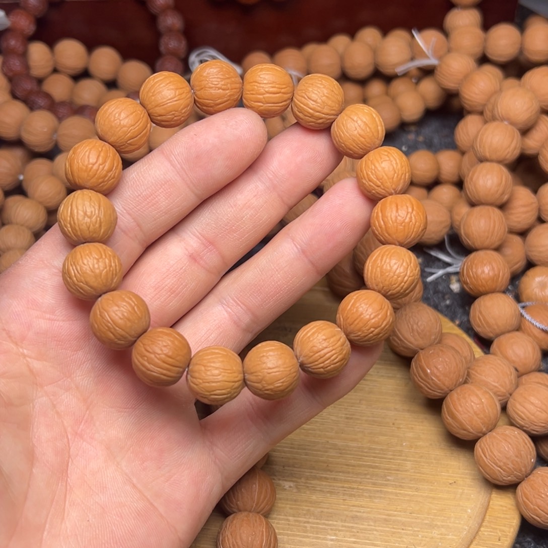 听***风猴头核桃吊坠原皮聚宝盆15.0精卡打底