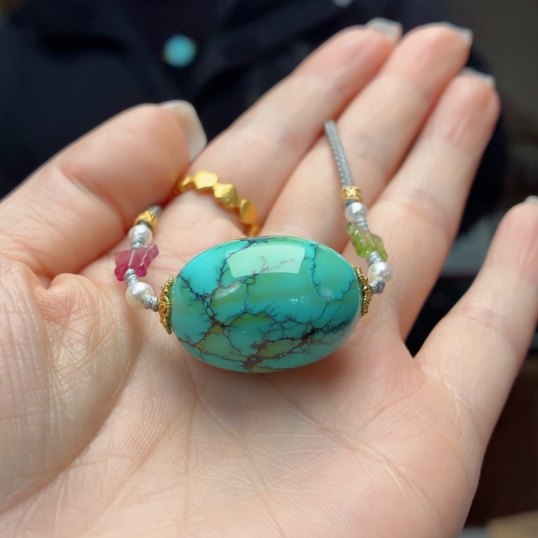 绿松石未镶嵌珠宝奇石