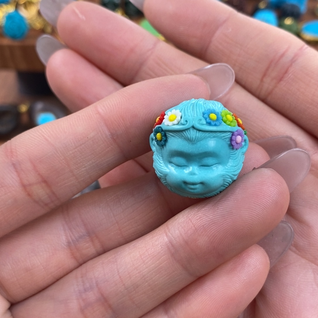 绿松石未镶嵌。猴头