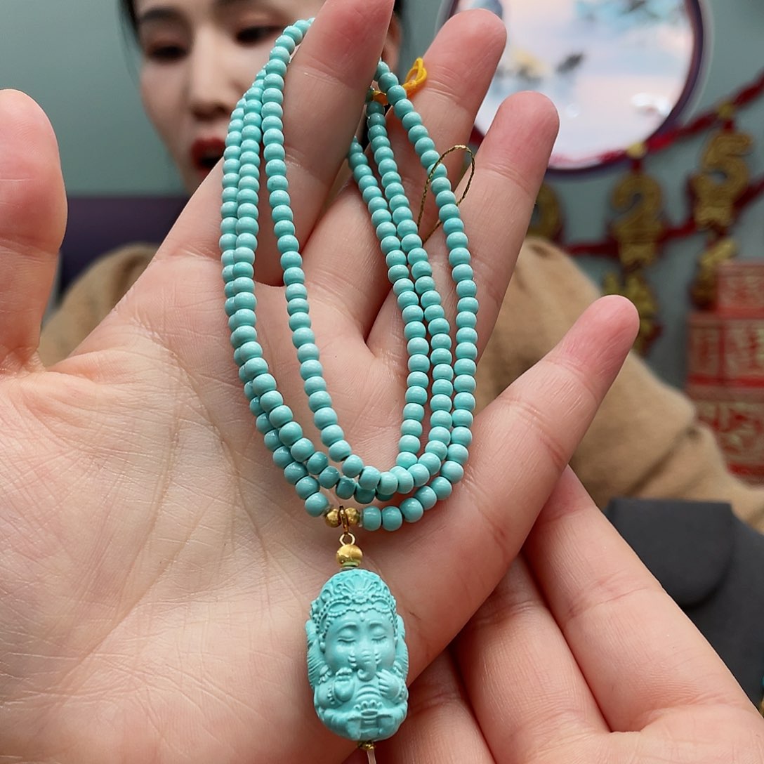 绿松石颈饰18K金镶嵌