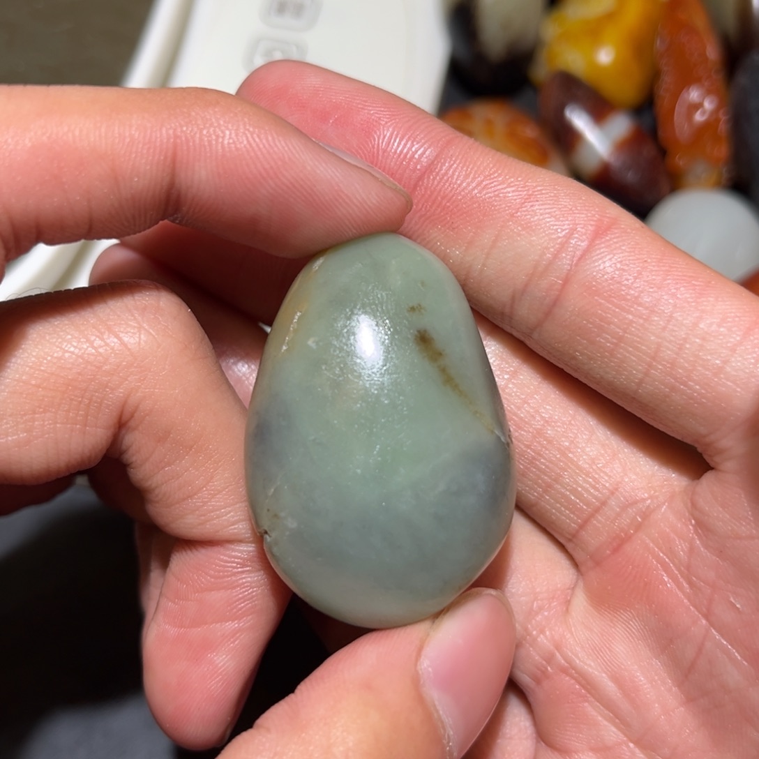 和田玉未镶嵌珠宝奇石